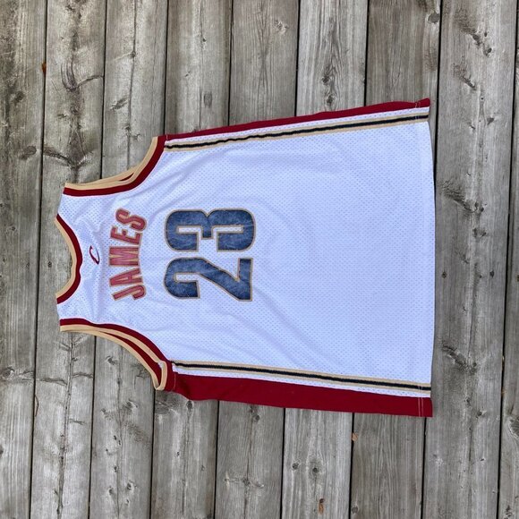 Vintage Nike Lebron James Jersey Cleveland Cavaliers Jersey XL - Picture 2 of 8
